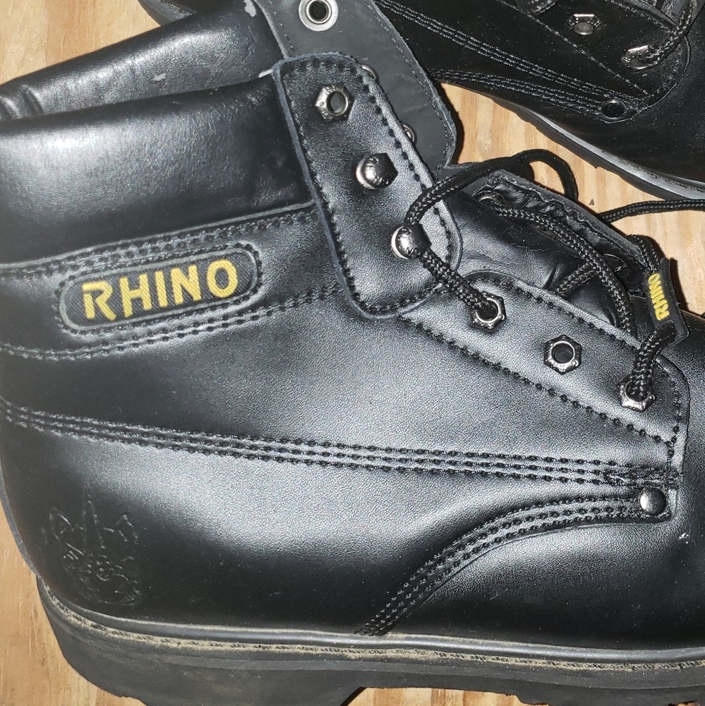🤝🔥🔥🔥Steel toe boots